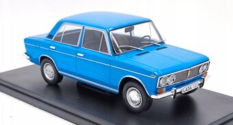 Lada 1500 1977 1:24 - 4