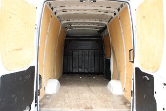 Iveco Daily, 35S180 3,0 L2H2 HiMatic+Led+Navi+Klima+Měchy - 4