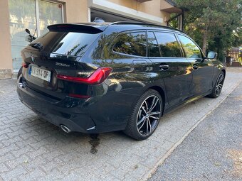 BMW 330eA xdrive touring M paket 292k - 4
