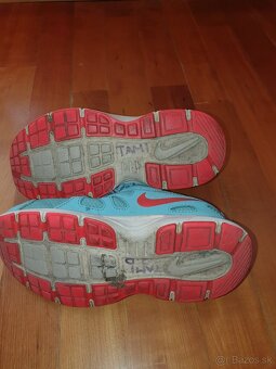 Tyrkysove tenisky Nike 31 - 4