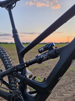 YT Capra Core 3 (2021) - 4