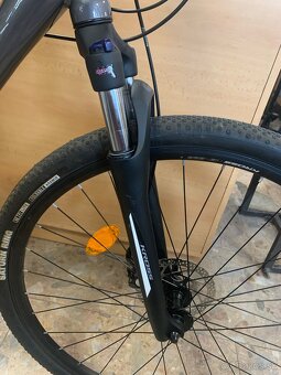 Trekový bicykel KROSS Tour 2.0 - 4