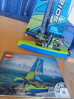Lego Technic Katamarán - 4