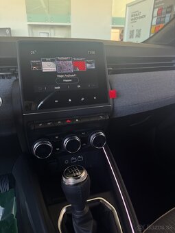 Renault Clio TCe 90 Techno - 4