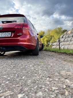 Predám VW Golf 7 Variant 1.6 TDI BlueMotion (77 kW) - 4