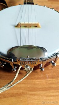 4 strunove banjo ukulele tzv. Banjolele - 4