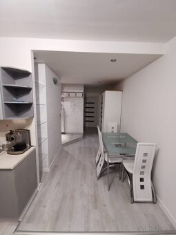 Krásny svetlý 3-izbový byt blízko centra PP, 78 m2 - 4