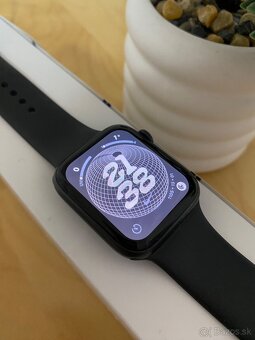 Apple Watch Series 5 GPS, 44mm - 4