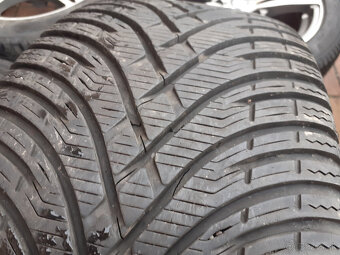 zimne 225/50 r17 - 4