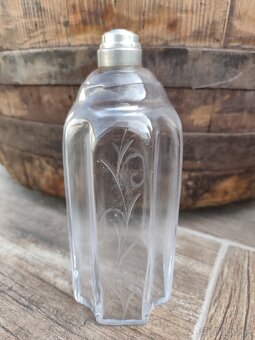 Stará fľaša s motívom - 4