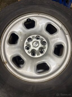 235/70 r16 good year all wheater - 4