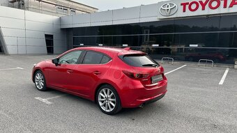 Mazda 3 2,0i REVOLUTION - 4