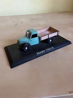 Modely aut - 4