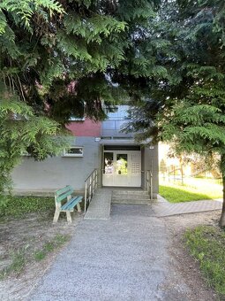 4 - izbový byt ( 84 m2) -Zapotôčky - pôvodný stav - 4