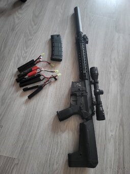 Airsoft m4 - 4