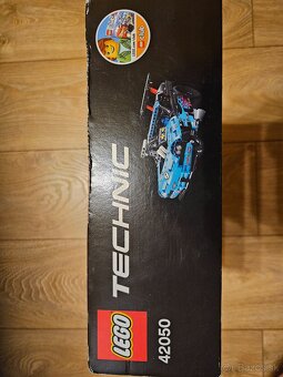 Lego Technic 42050 - 4