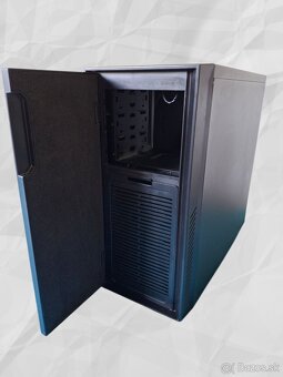 Skrinka Cooler Master Silencio 550 - 4
