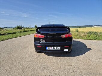 Mitsubishi Lancer 2.0 DI-D - 4