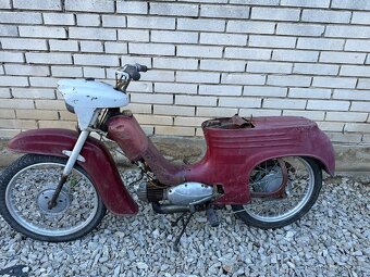 Jawa 555 - 4