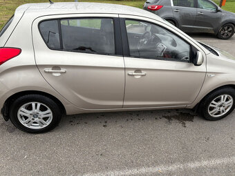 Hyundai i20 1.25i 57kW - 4