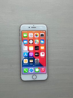 IPHONE 7 • 128GB - 4