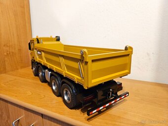 RC sklápač kamión - 4