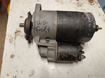 Predam náhradné diely na Peugeot 306 - 4