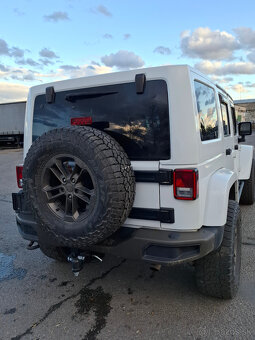 JEEP WRANGLER UNLIMITEDEDYCJA 75. ROCZNICY 4X4 2017 - 4