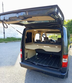 Predam Ford TOURNERO CONNECT - 4