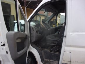PEUGEOT BOXER 2,2HDÍ 4HV 74 + 4HU 88KW 2008 - 4