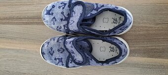 Tenisky, topánky, papuče, slip on, gumáky – rôzne veľkosti - 4