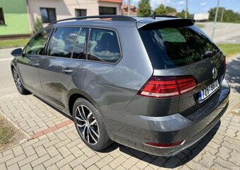Volkswagen Golf 2,0 TDI DSG COMBI nafta automat 110 kw - 4
