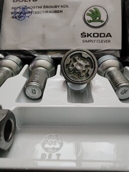 Bezpečnos. skrutky na kolesá s adaptérom Škoda - 4