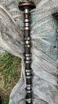 Vačkové hriadne (camshaft) - 4