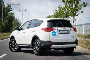Toyota RAV4 2.2D 110kw A/T 4x4 / AJ NA SPLÁTKY / - 4