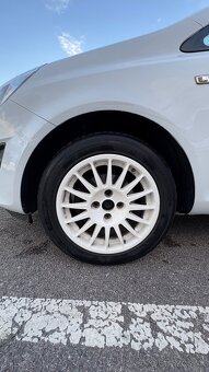 Opel Corsa - 4
