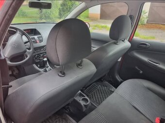 Predám Peugeot 206+ - 4