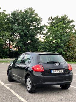 Toyota Auris 2.0 D-4D (2007) - 4