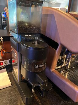 Dvojpákový profesionálny kávovar Astoria + mlynček Rancilio - 4