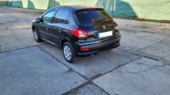 Peugeot 206+ - 4