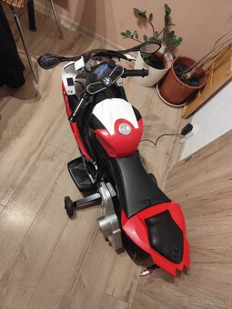 Detská elektrická motorka BMW S1000RR - 4
