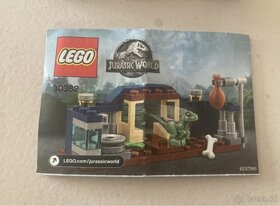 Lego Jurassic World Baby Velociraptor Playpen 30382 - 4