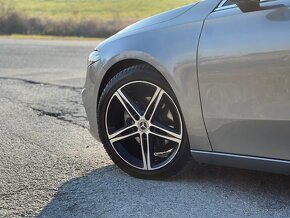Mercedes A180 - 4