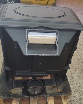 Liatinové kachle Jotul F 500 CB čierný lak - 4