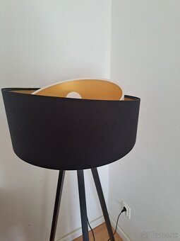 Stojaca lampa - 4