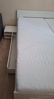 Manželská posteľ - 4