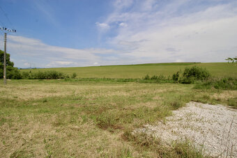 Stavebný pozemok Višňové - 4