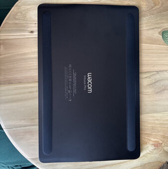 Wacom Intuos Pro M PTH-660 - 4
