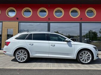 Škoda Superb Combi 2.0 TSI 140kW Style DSG - 4