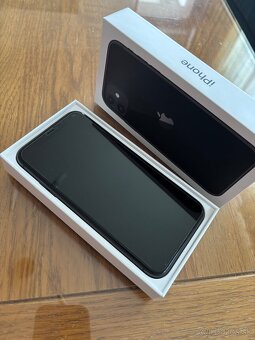 Predám iPhone 11, 128 GB, čierny - 4